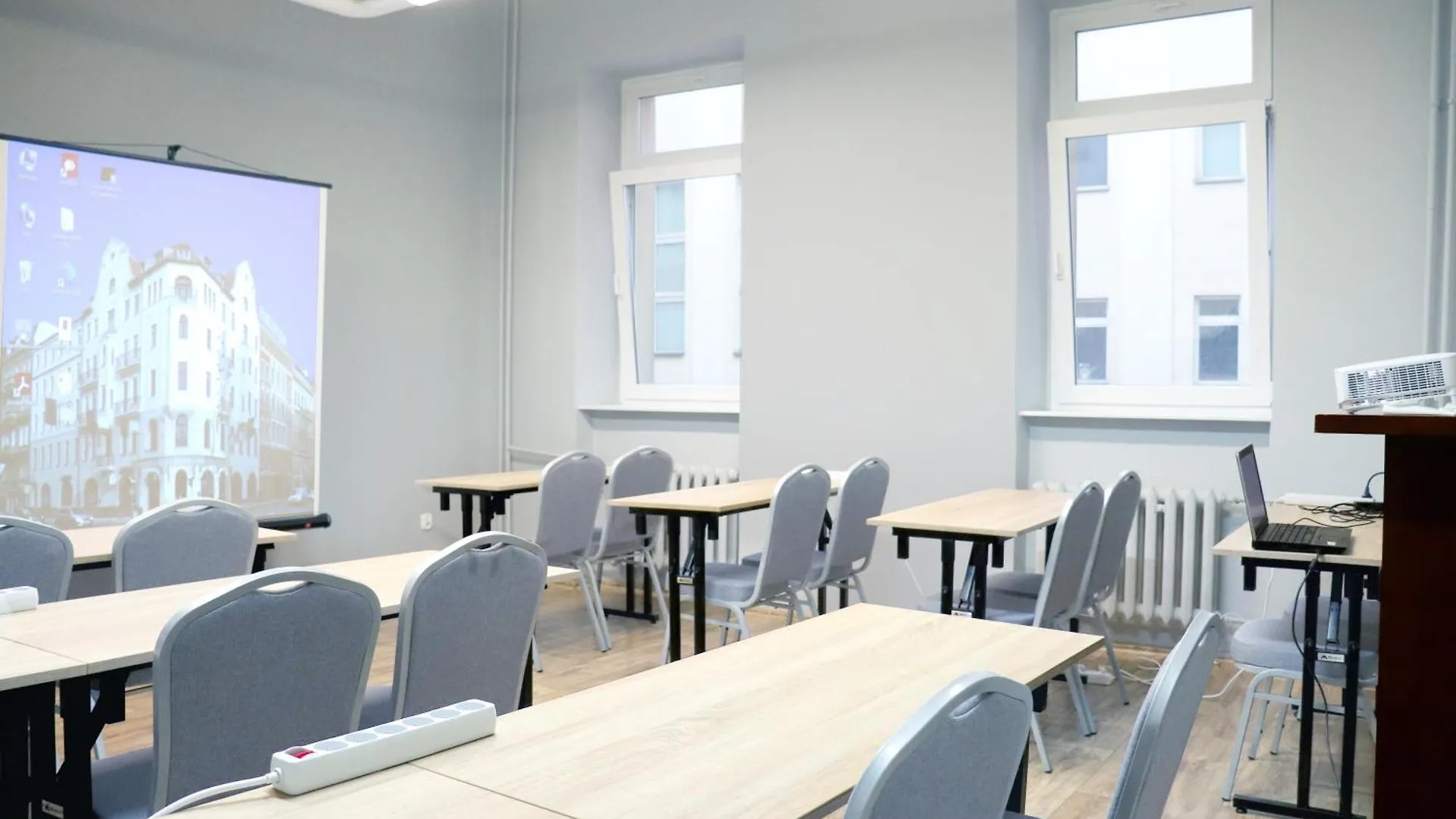 ***  Hotel Polonia Centrum Breslavia Polonia