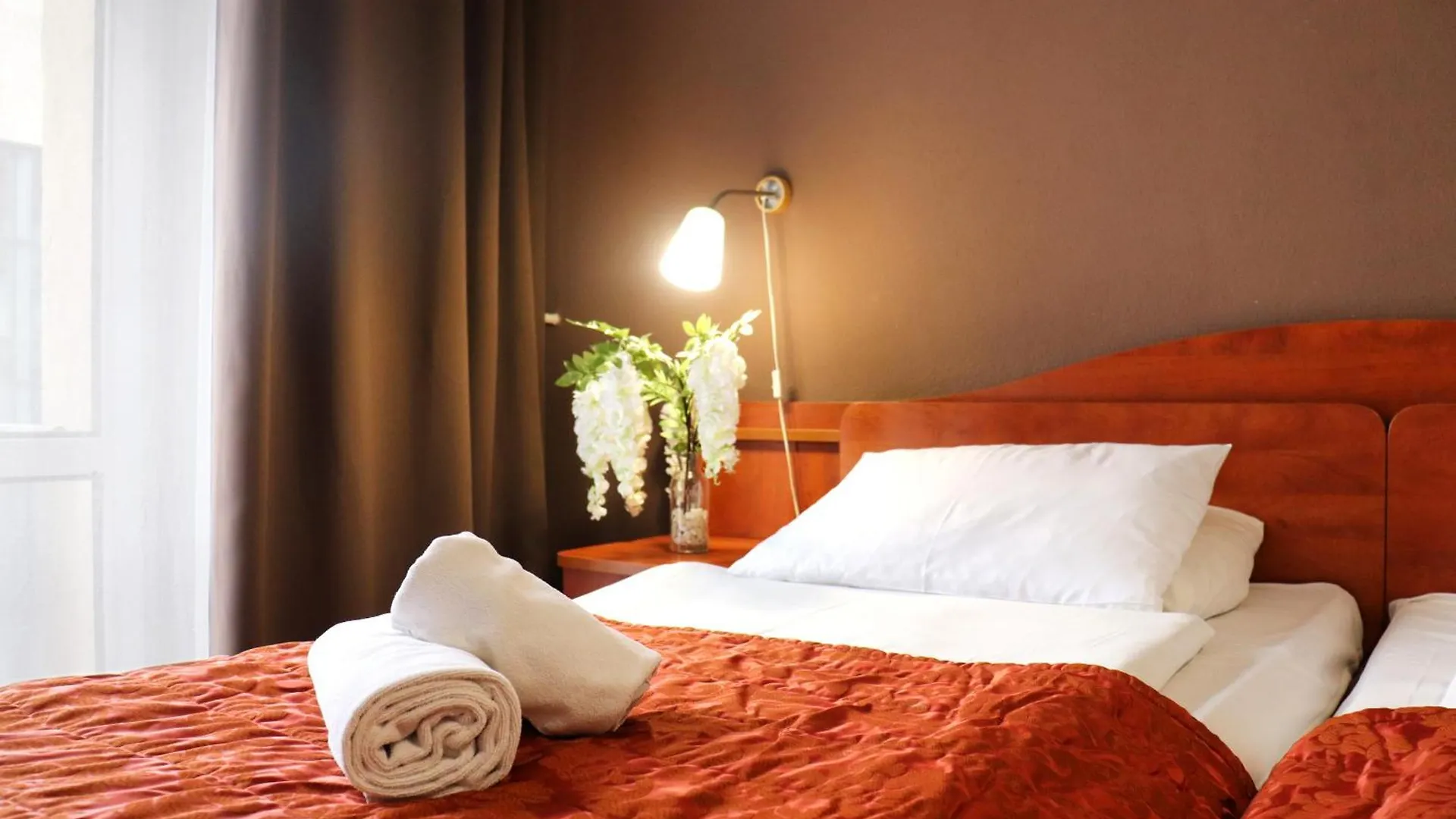 ***  Hotel Polonia Centrum Breslavia Polonia