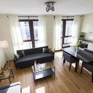 Apartament Big Apart-old Town- 3 Rooms- 10 People- Garage- Lift- New Building, Wrocław